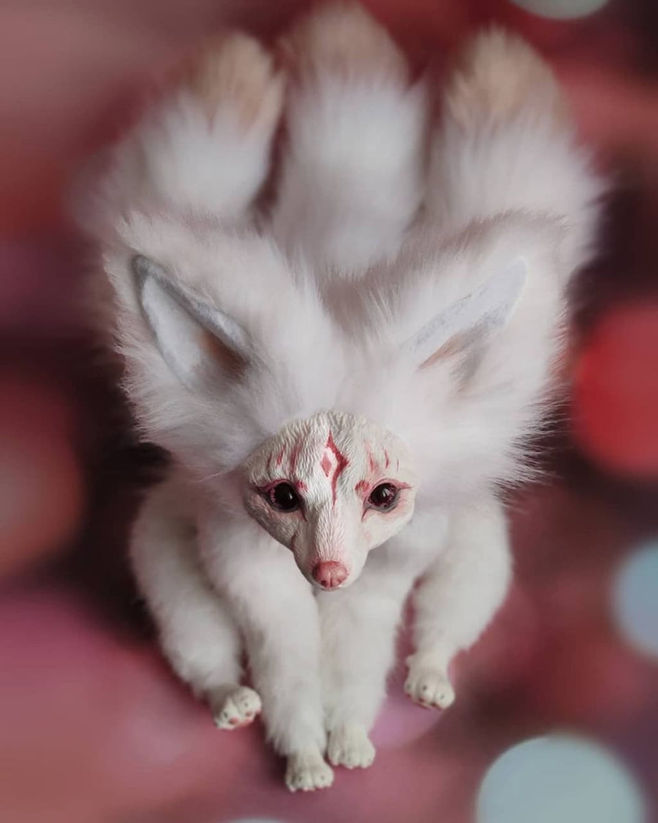 White kitsune fox – Gift of Mercury